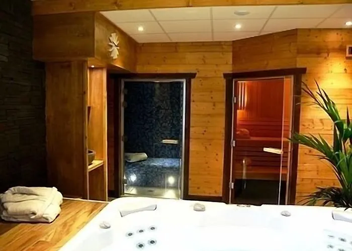 Logis Les Ancolies 3* Arêches
