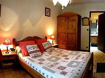 Otel Logis Les Ancolies