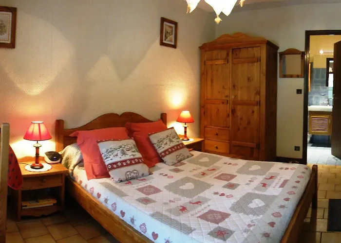 Logis Les Ancolies Arêches
