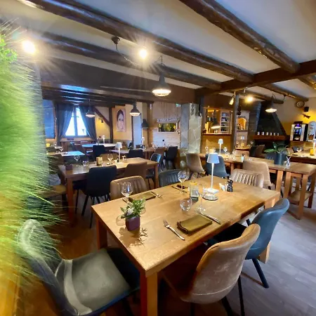 Logis Les Ancolies Hotel