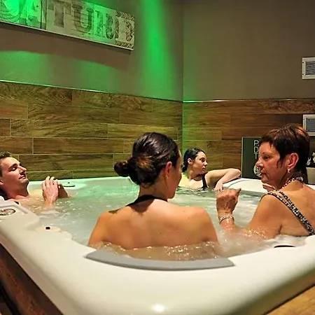 Les Ancolies à Hotel