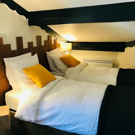 Hotel Logis Les Ancolies Arêches